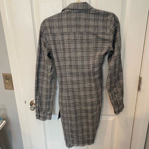 Mini Collared Button Up Dress - Picture 5 of 6